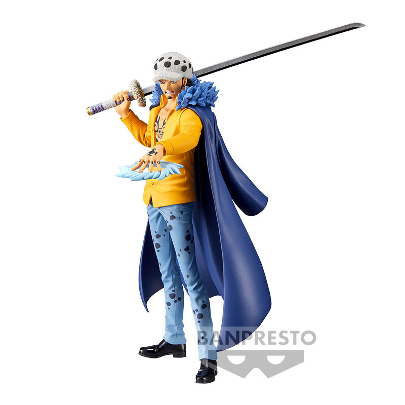 ONE PIECE - TRAFALGAR LAW - THE GRANDLINE SERIES DXF FIGURE BY BANPRESTO